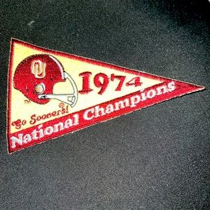 1974 Oklahoma Sooners National Champions Go Sooners Football patch (5 inches)